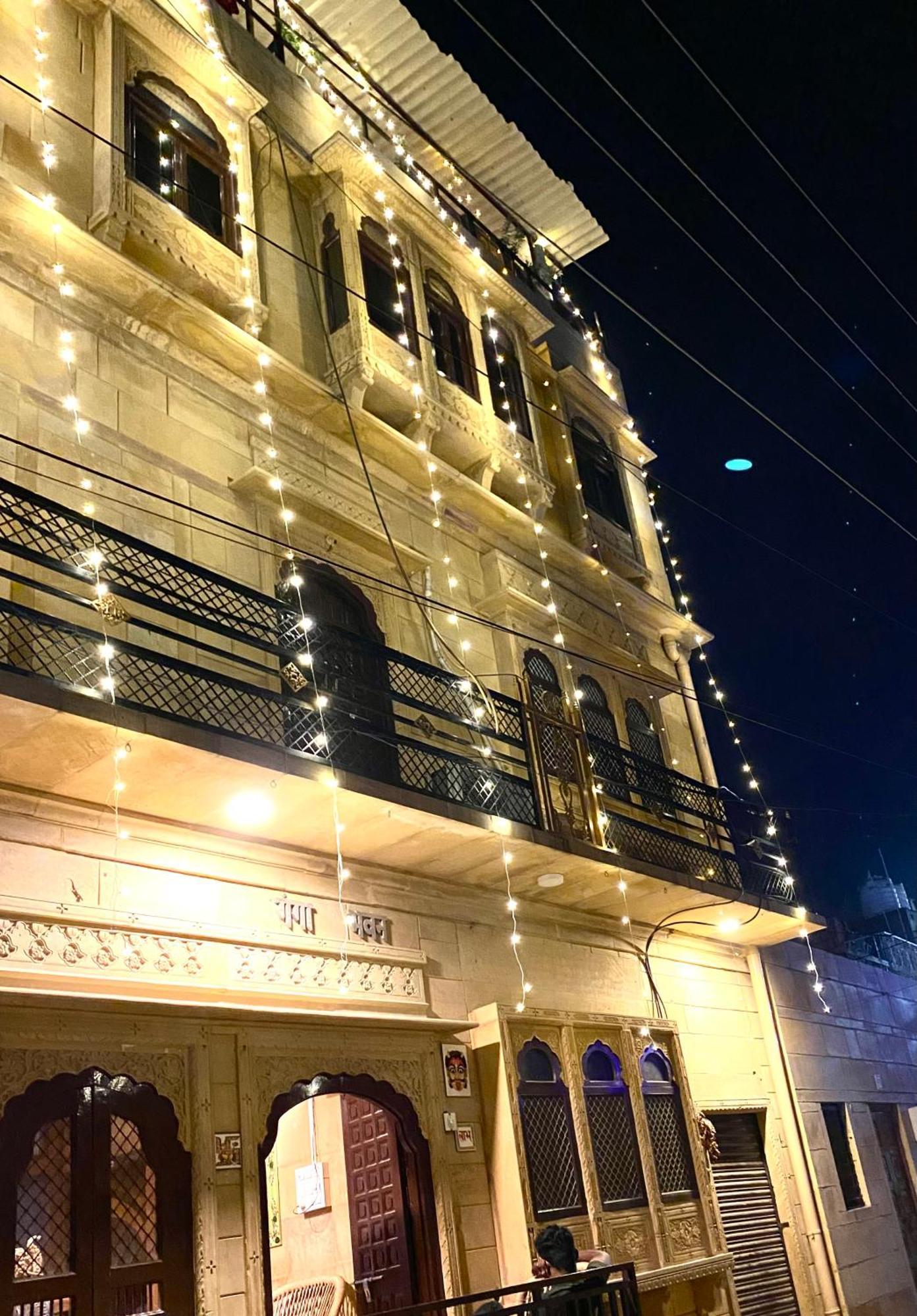Hotel Hashim Jaisalmer Bagian luar foto