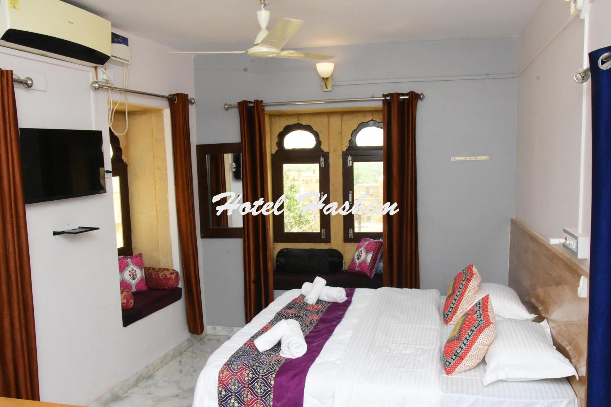 Hotel Hashim Jaisalmer Bagian luar foto