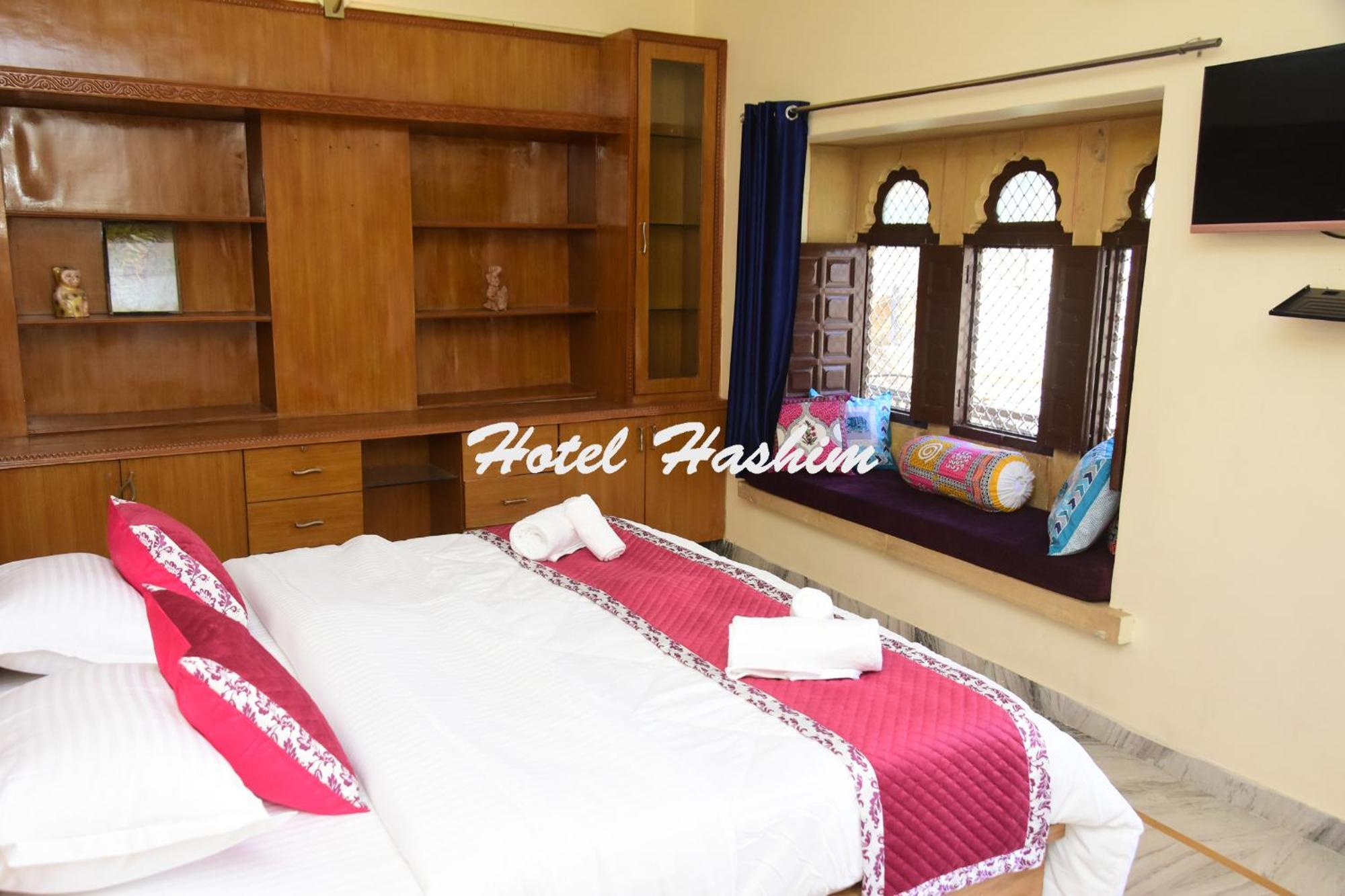 Hotel Hashim Jaisalmer Bagian luar foto