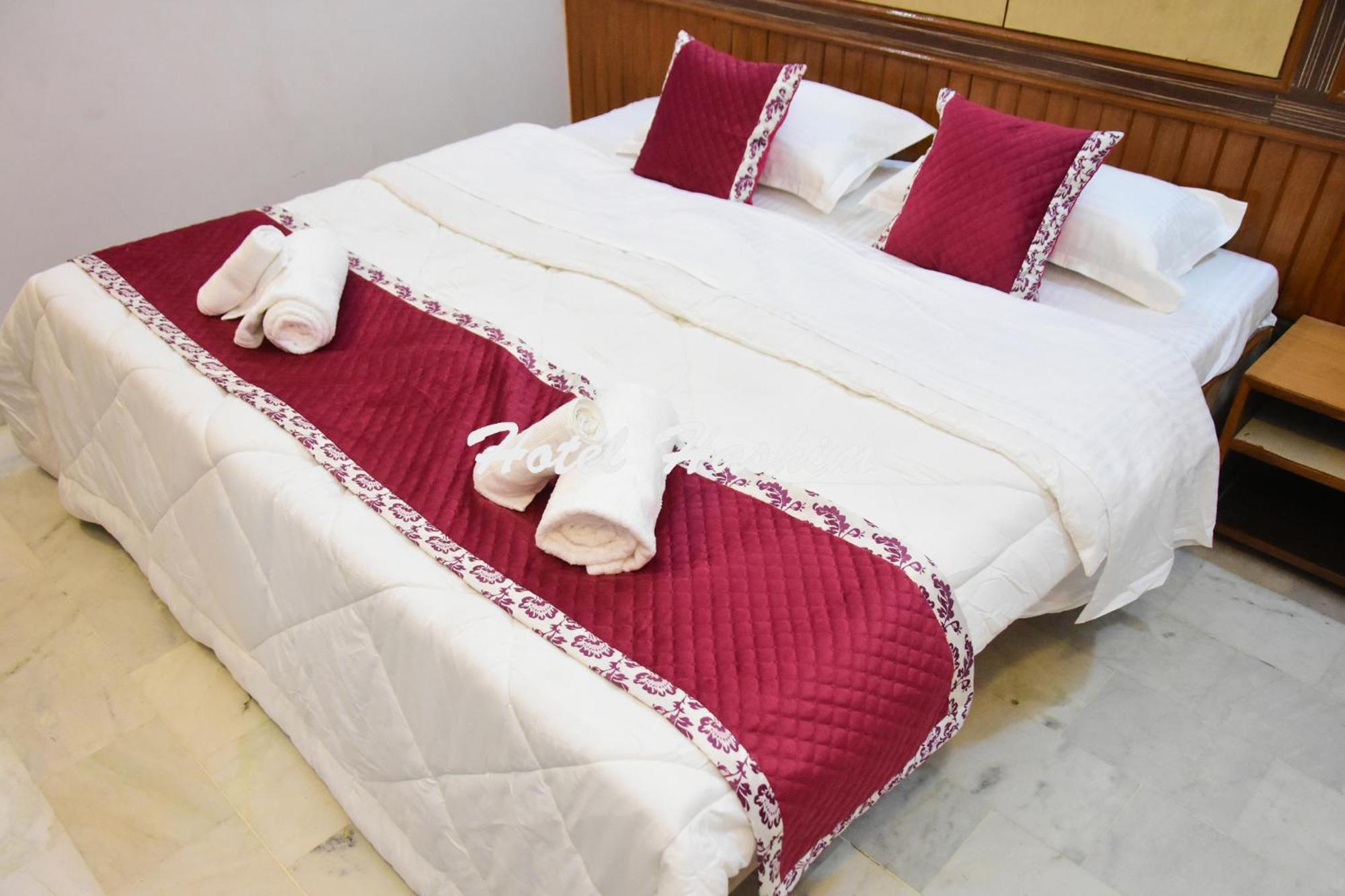 Hotel Hashim Jaisalmer Bagian luar foto