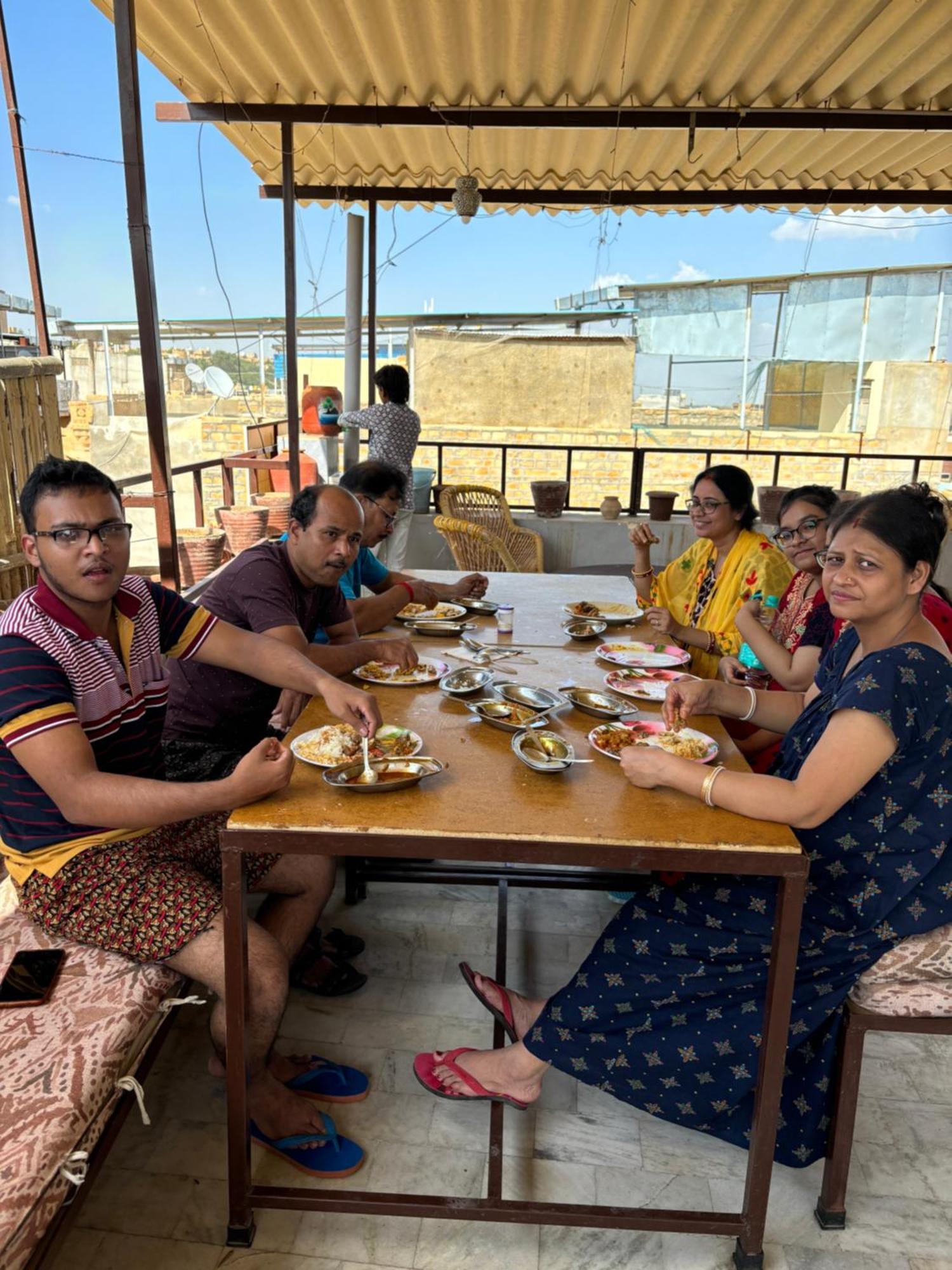 Hotel Hashim Jaisalmer Bagian luar foto